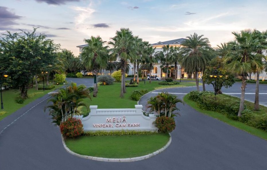 Melia Vinpearl Cam Ranh Beach Resort