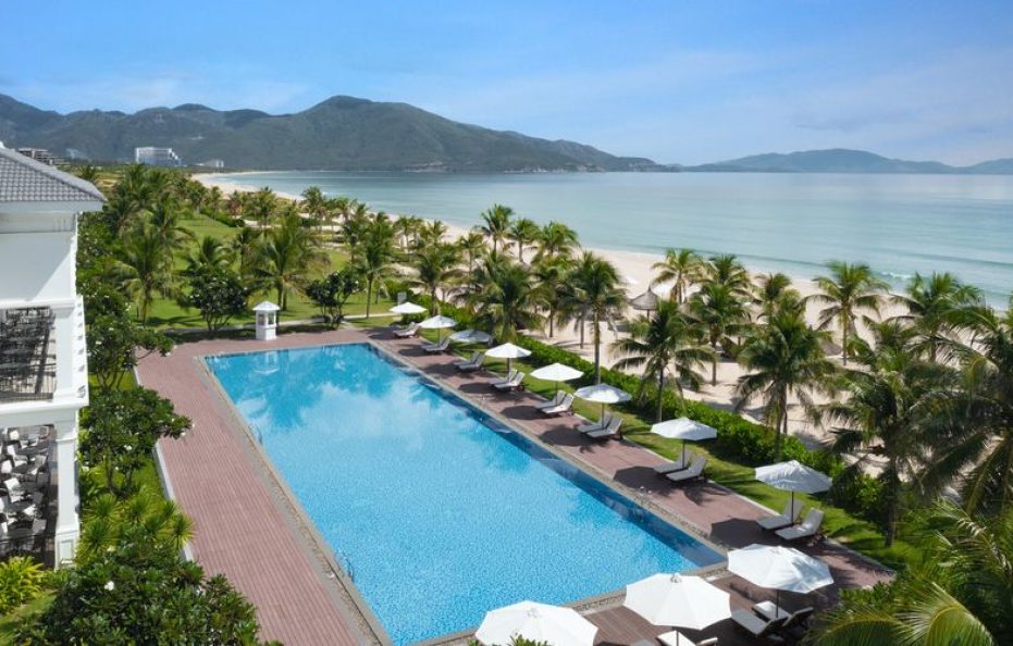 Melia Vinpearl Cam Ranh Beach Resort