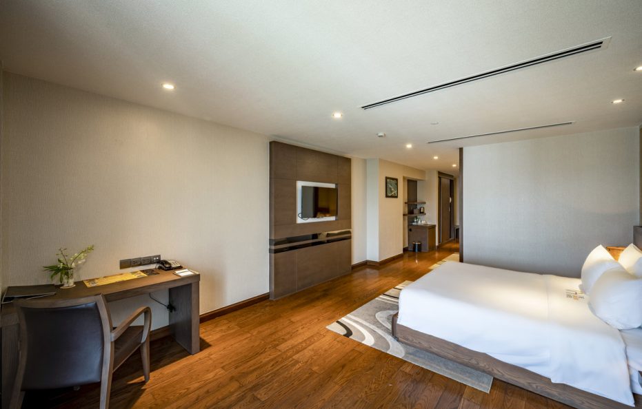 Premier Family – 04 khách