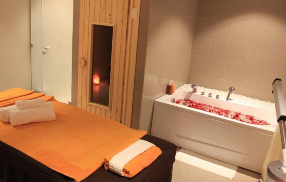 Terracotta Hotel & Resort Đà Lạt