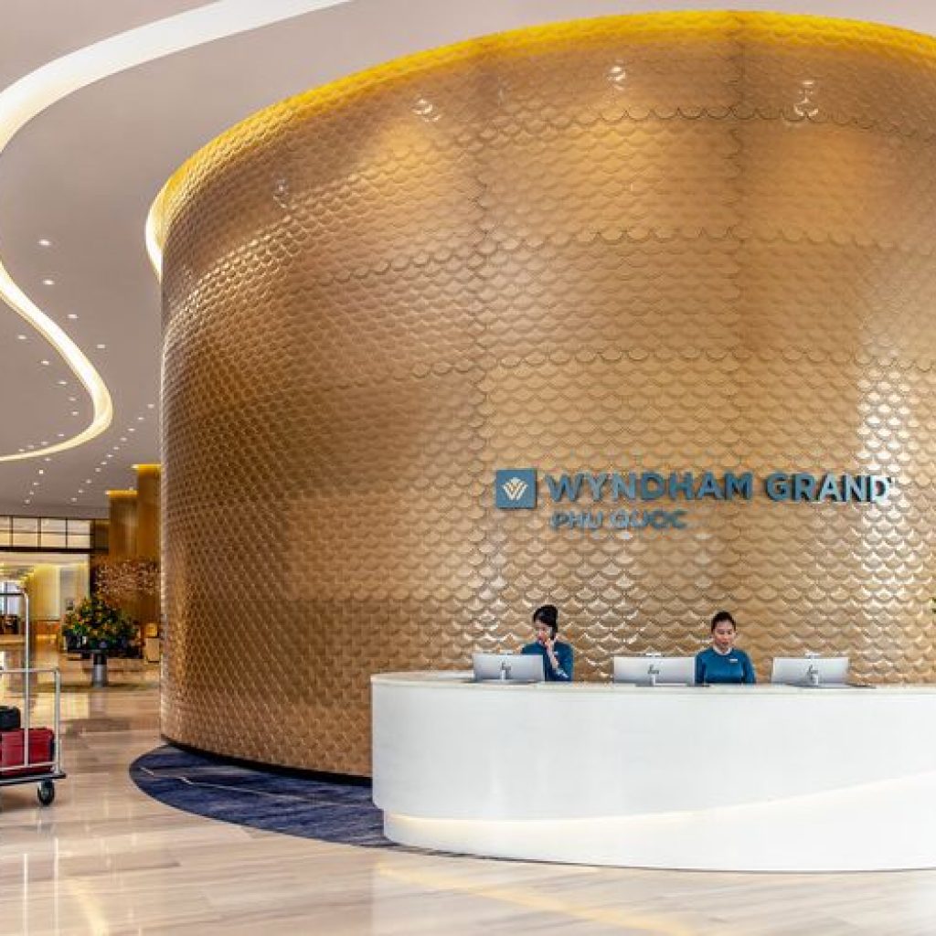 wyndham-grand-phu-quoc-vinoasis-cu-6