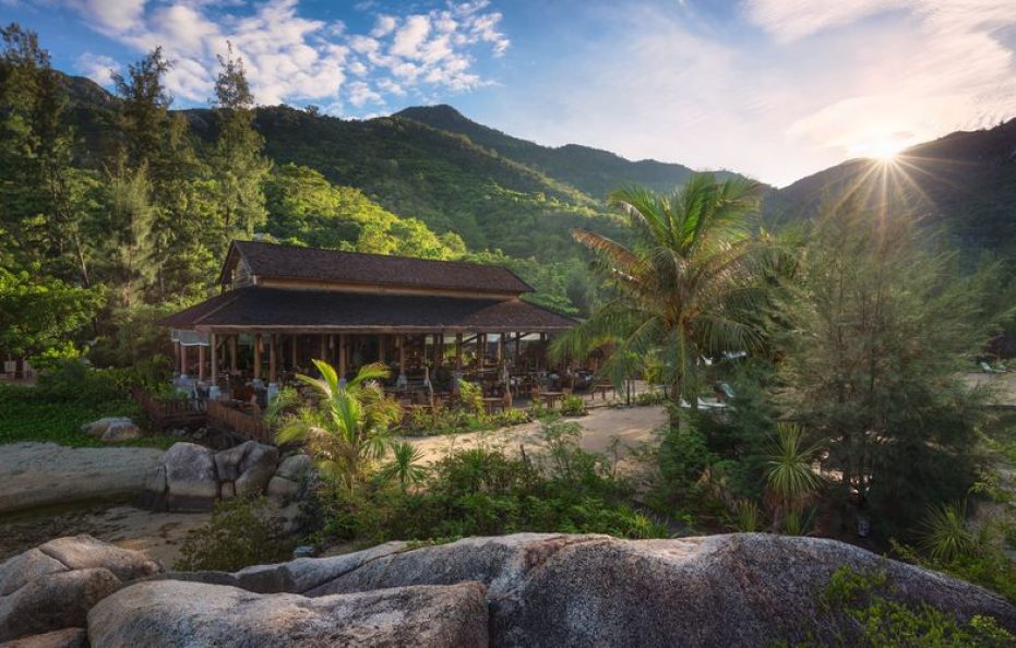 LAlya Ninh Vân Bay Resort