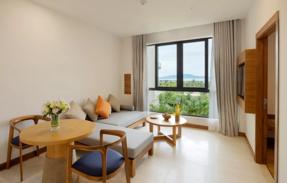 Seaview One-Bedroom Suite