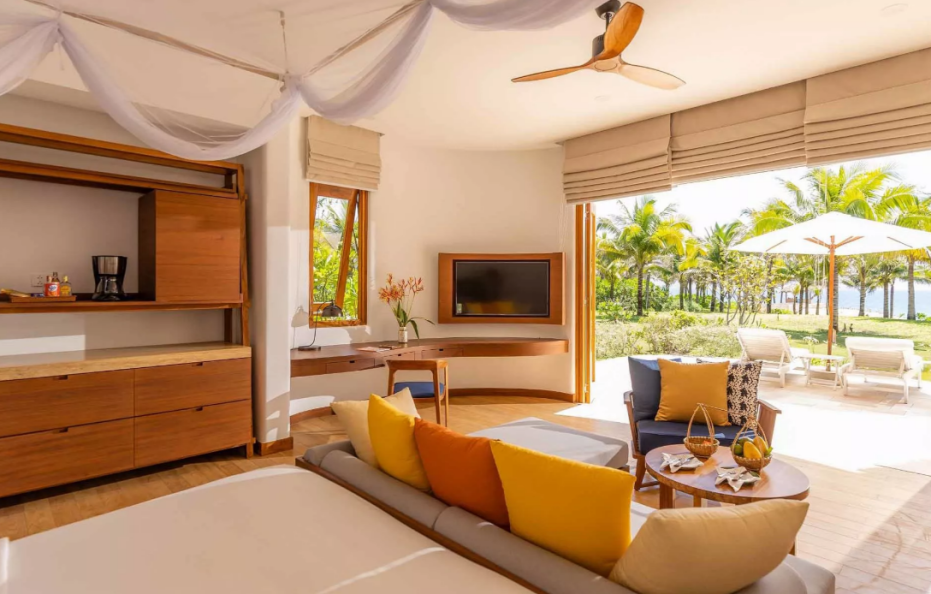 Beach Front Four-Bedroom Pool Villa