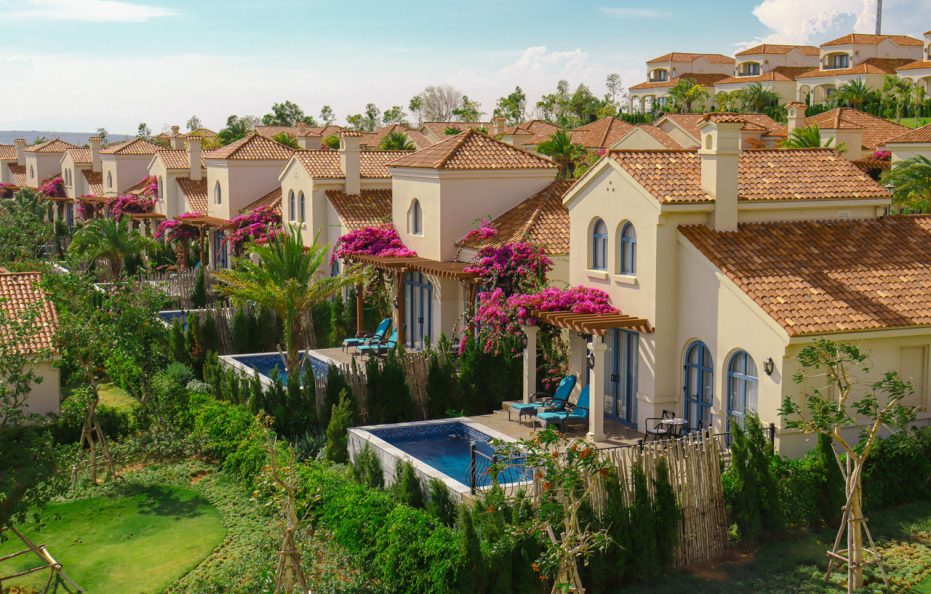 Biệt thự 02 phòng ngủ có hồ bơi riêng