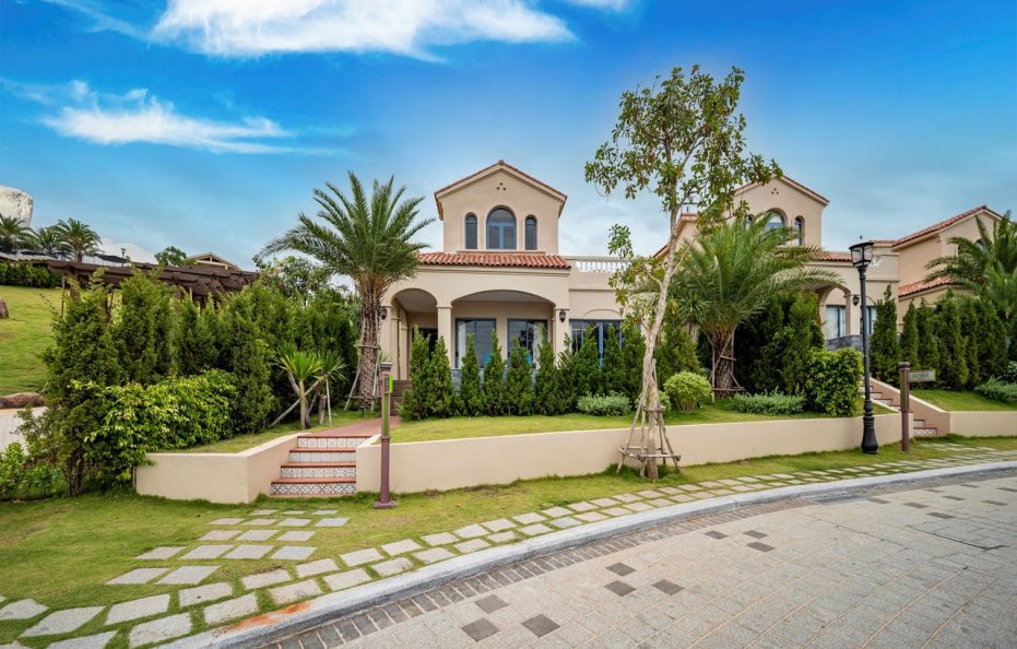 Biệt thự 01 phòng ngủ có hồ bơi riêng