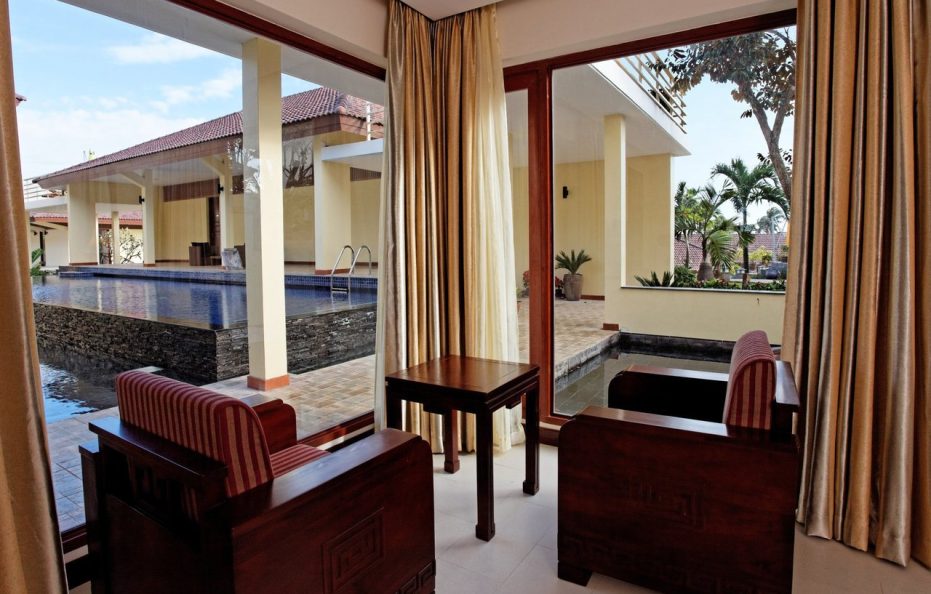 Deluxe hướng vườn