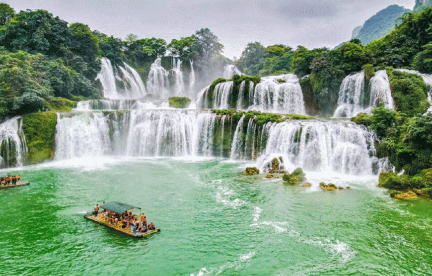 Tour Đông Bắc: Hà Giang – Lũng Cú – Đồng Văn – Mã Pí Lèng – Mèo Vạc – Cao Bằng – Thác Bản Giốc – Hồ Ba Bể – Hà Nội 6N5Đ (Bay Vietnam Airline)