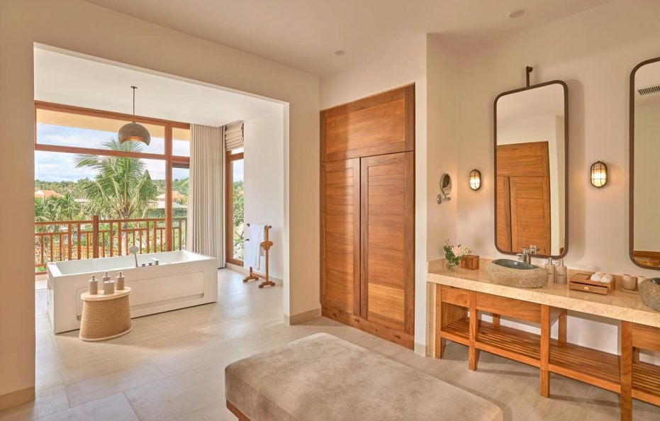 Khu Lagoon Villa | Biệt thự 02 phòng ngủ hướng hồ có hồ bơi riêng (Lagoon Two-Bedroom Pool Villa)