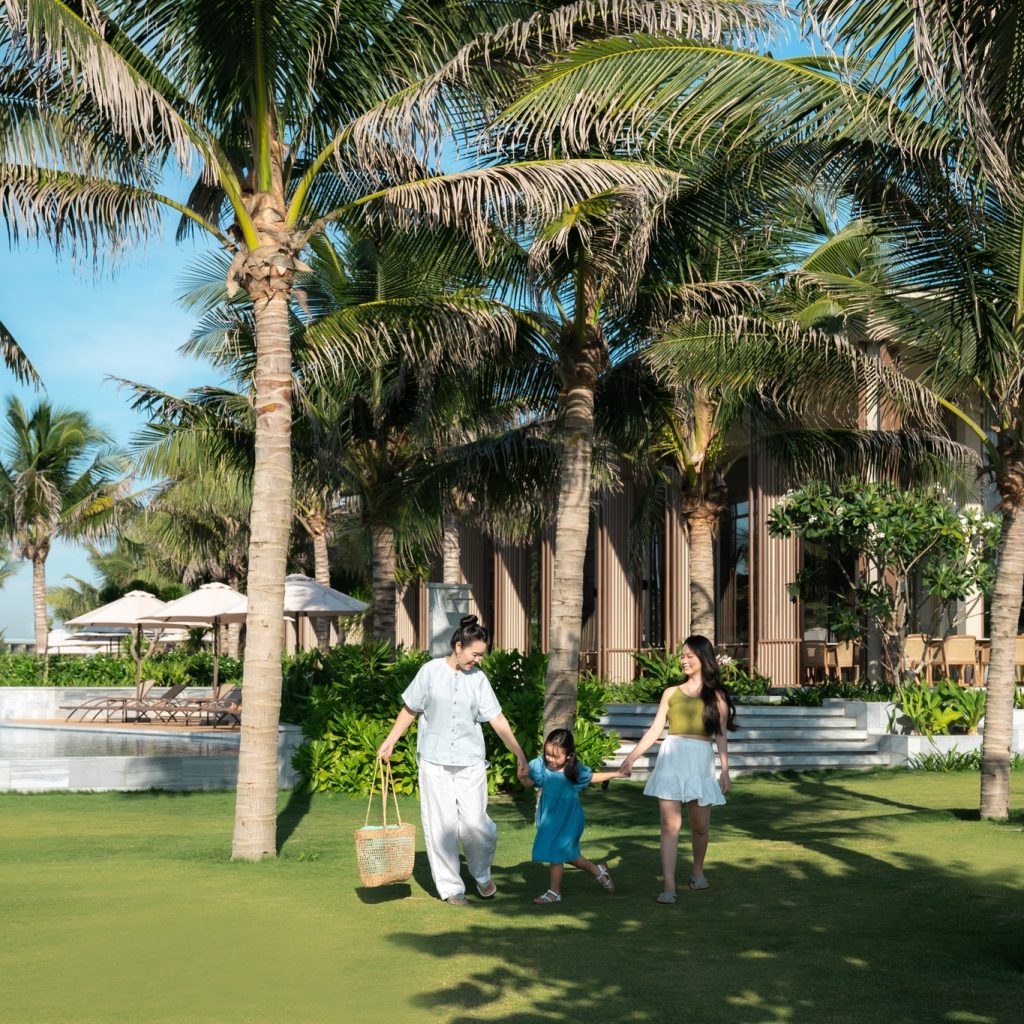 khong-gian-xanh-the-ocean-resort-quy-nhon